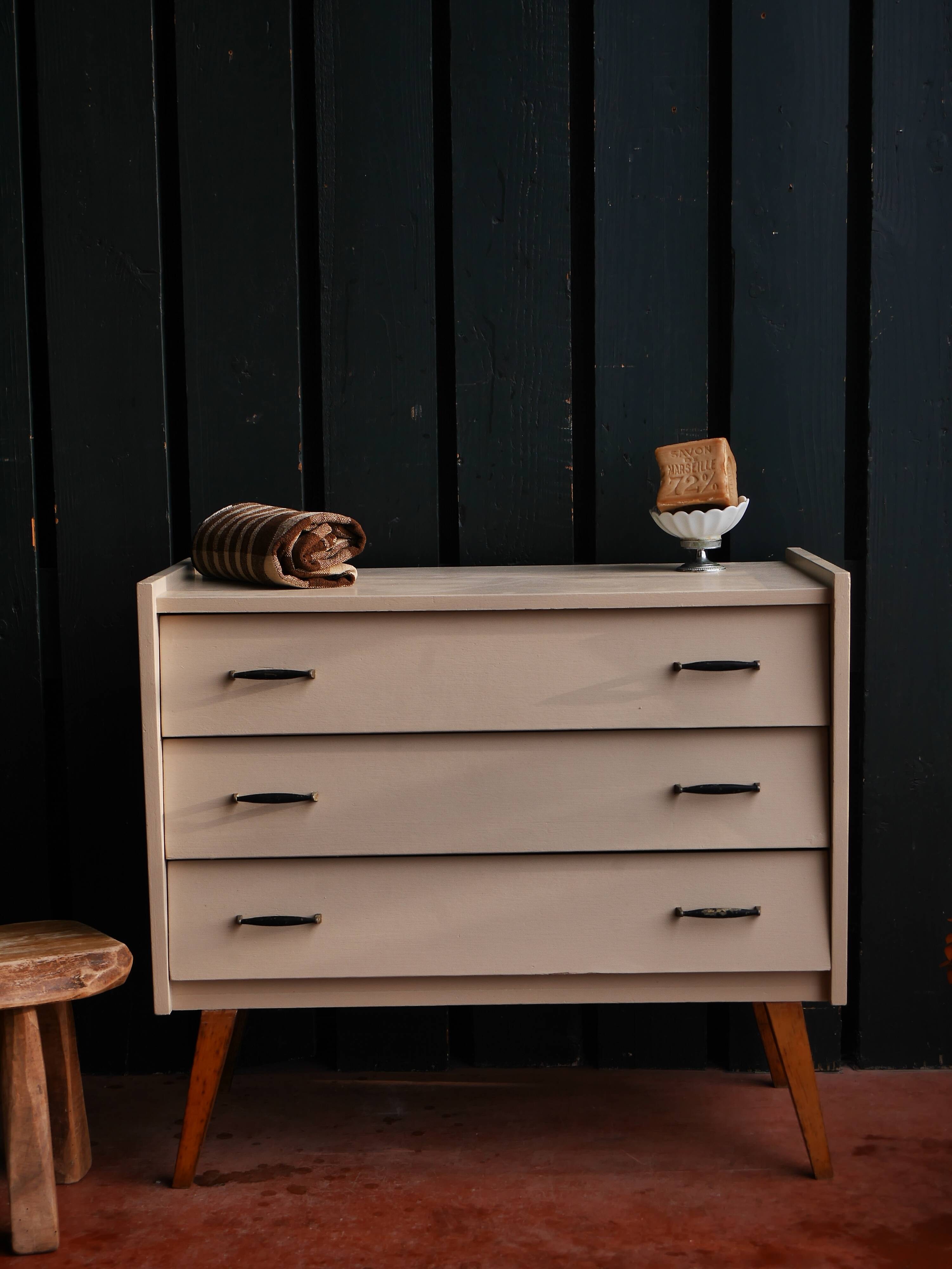 Vintage commode refurbished