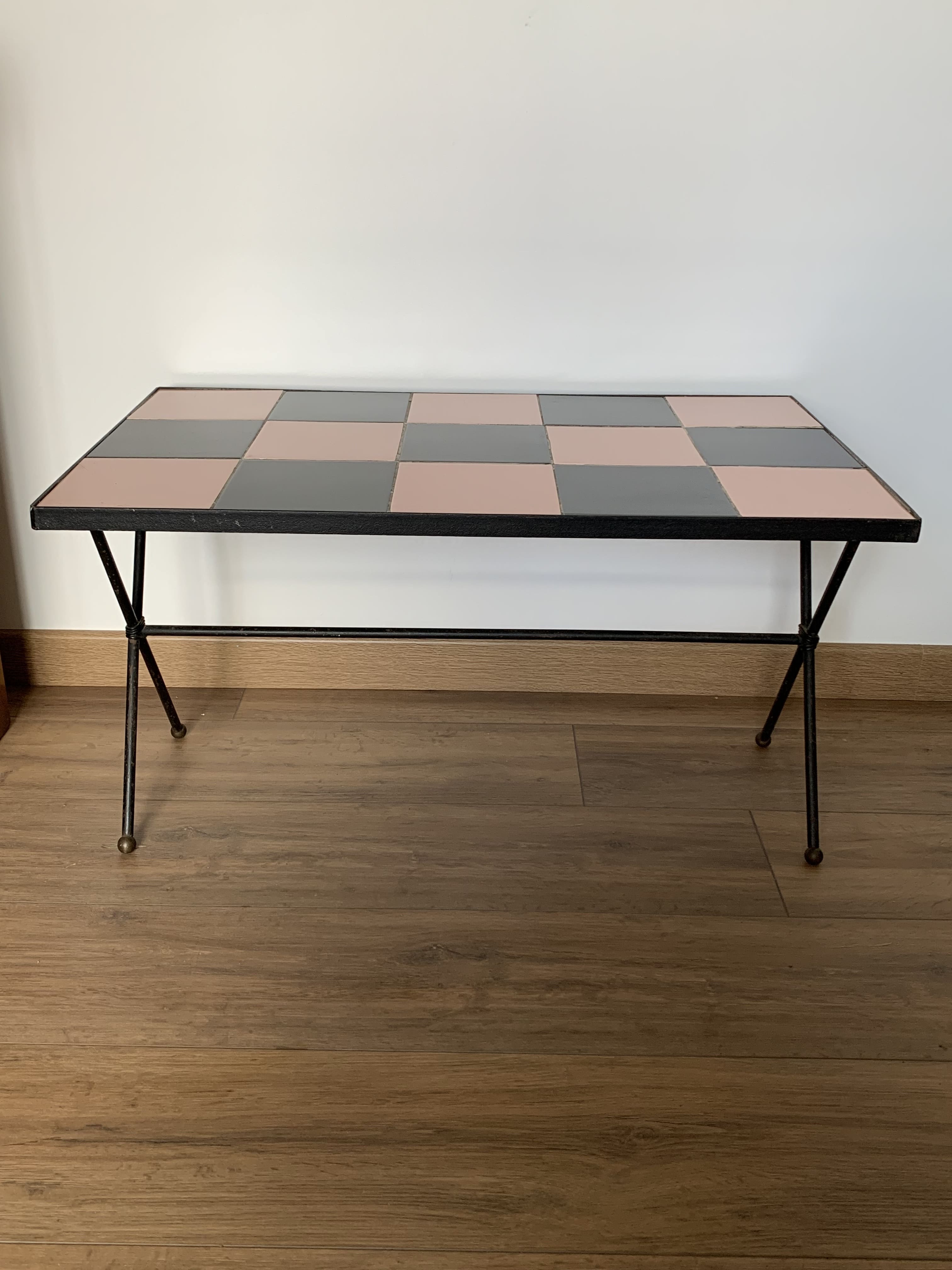 Table basse damier