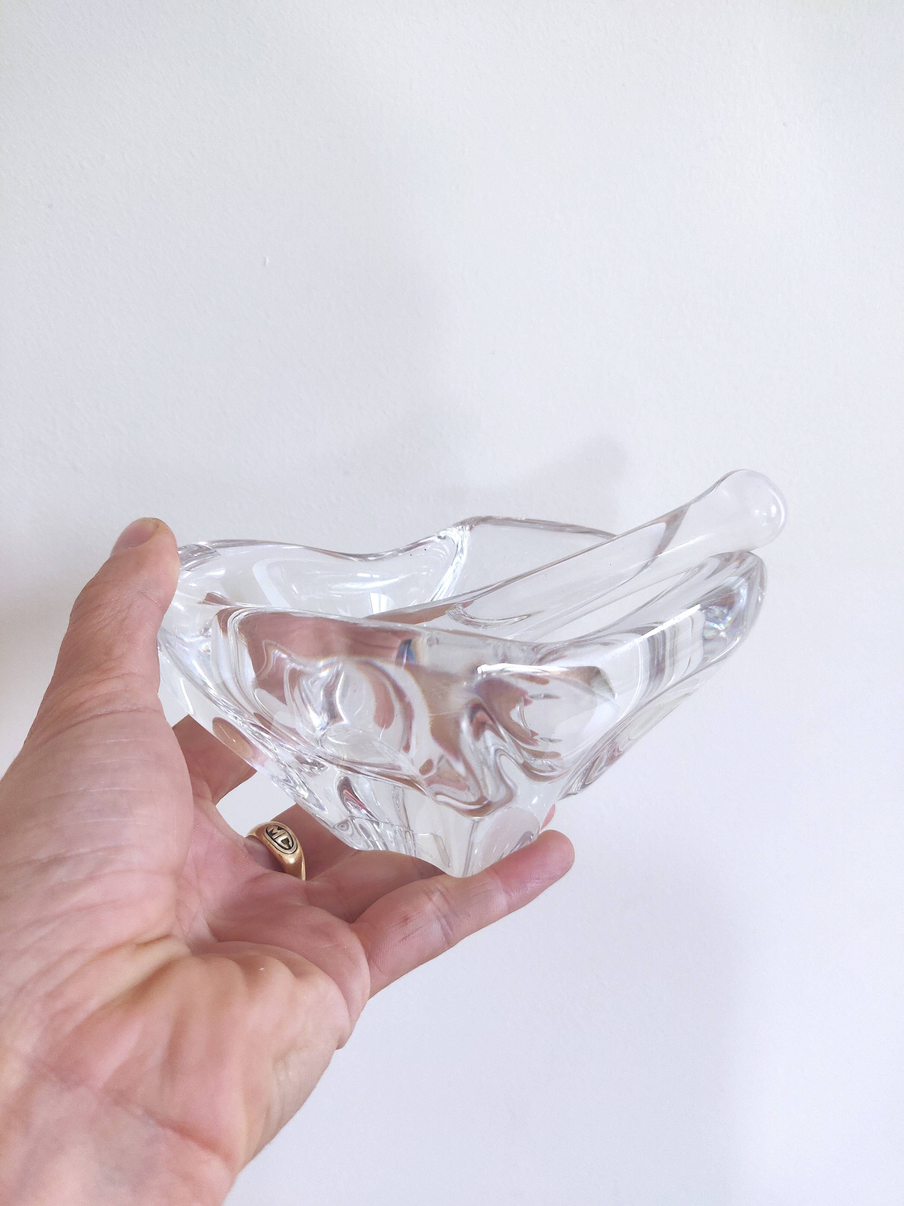 Daum crystal ashtray and its pestle - 50s