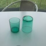 8 glasses in green glass with whisky, aperitif or water vintage 1970
