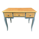 Small oak desk