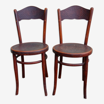 Pair of Kohn bistro chair