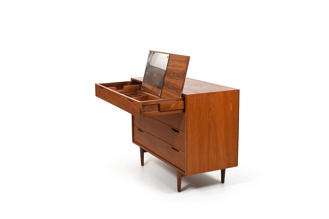 Vanity dresser in teak by Ib Kofod-Larsen 1960s