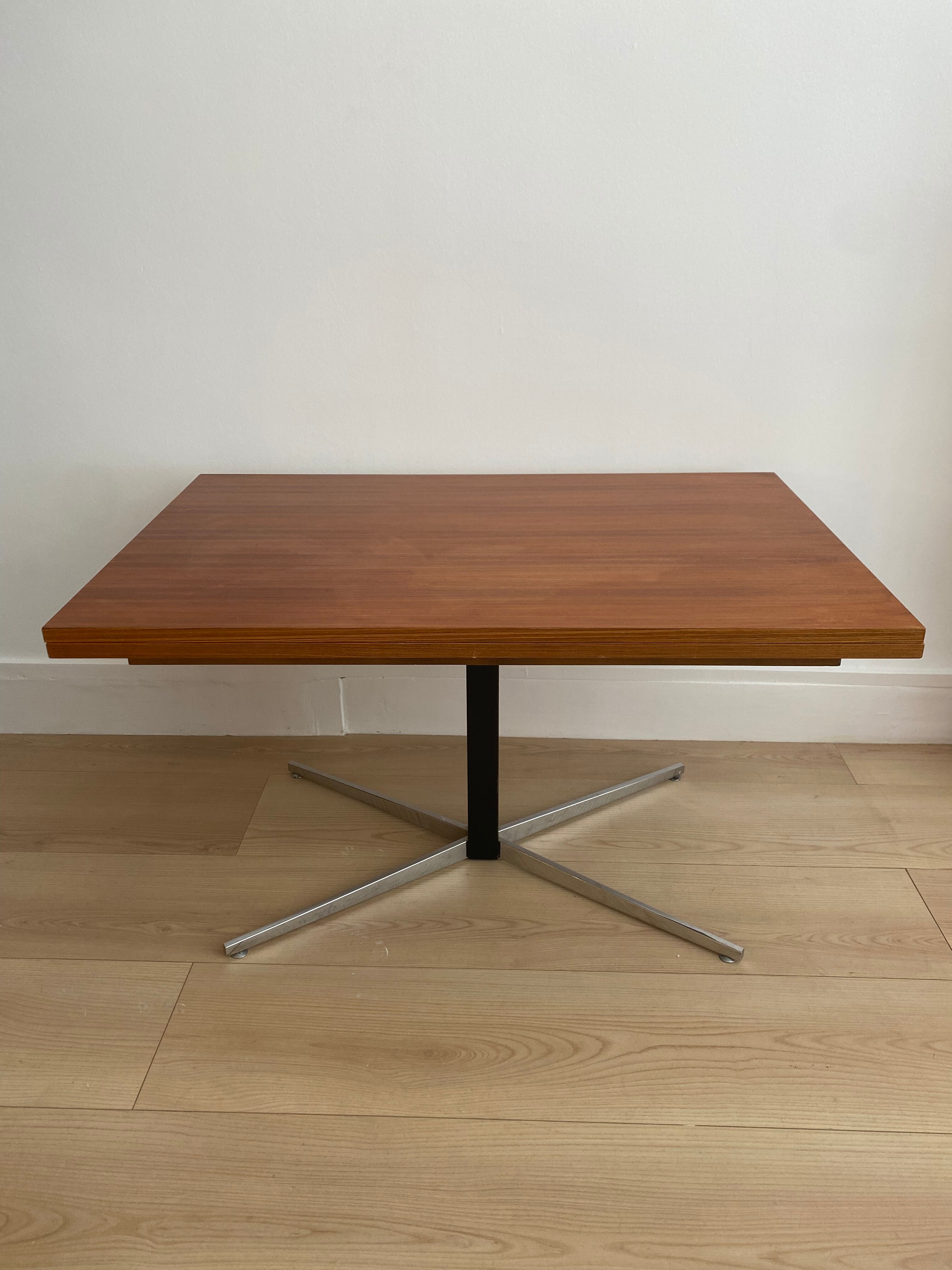 Adjustable teak table, unfoldable, up and down