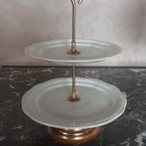 Vintage servant in cracked earthenware