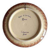Biot céramique- assiette signée l'aiguiere - L. Gruson - peint à la main - 25cm