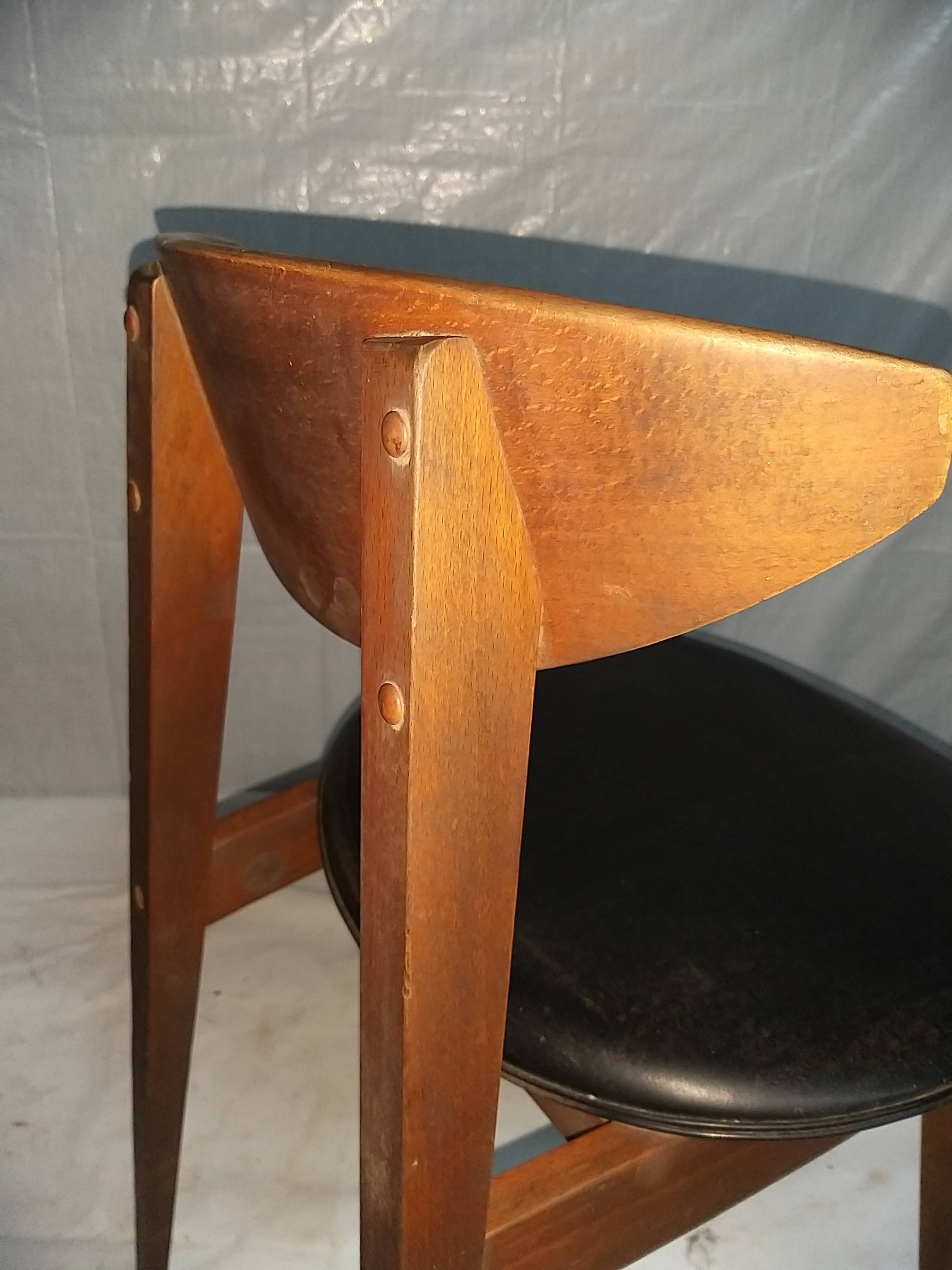 4 chairs Scandinavian