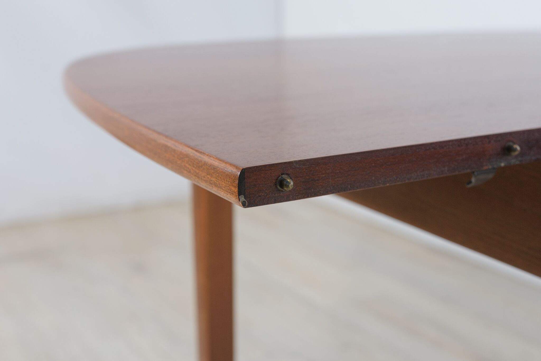 Table à manger danoise par Ole Wanscher pour Poul Jeppesens Møbelfabrik, années 1960