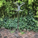 70s design parrot coat rack in chrome metal