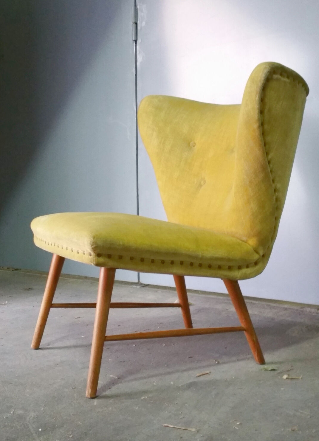 Yellow green trio of drivers at Danish flesh wing ears Elias Svedberg years 50/60