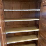 Armoire Ancienne circa 1900 Noyers