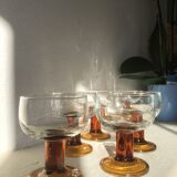 Lot of 9 glasses/cups from the 70s with amber feet