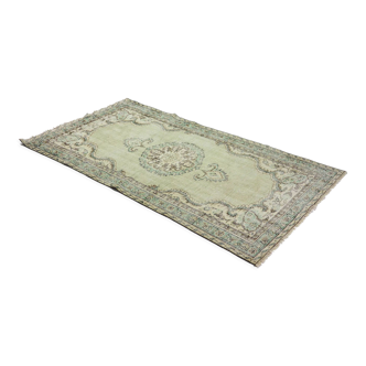 Anatolian handmade vintage rug 256 cm x 134 cm