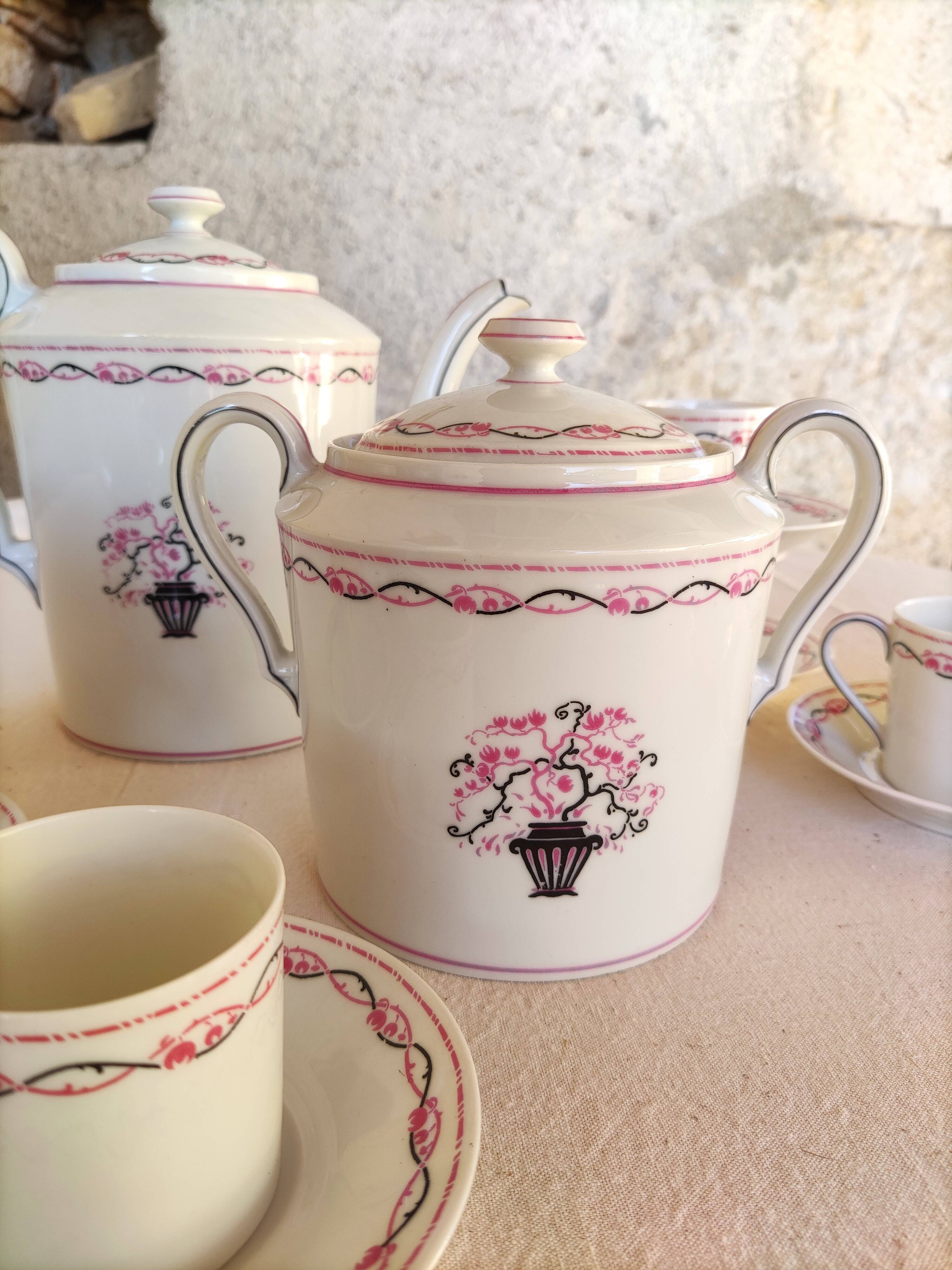 Art Deco porcelain coffee set - Ch. Ahrenfeldt - la maîtrise