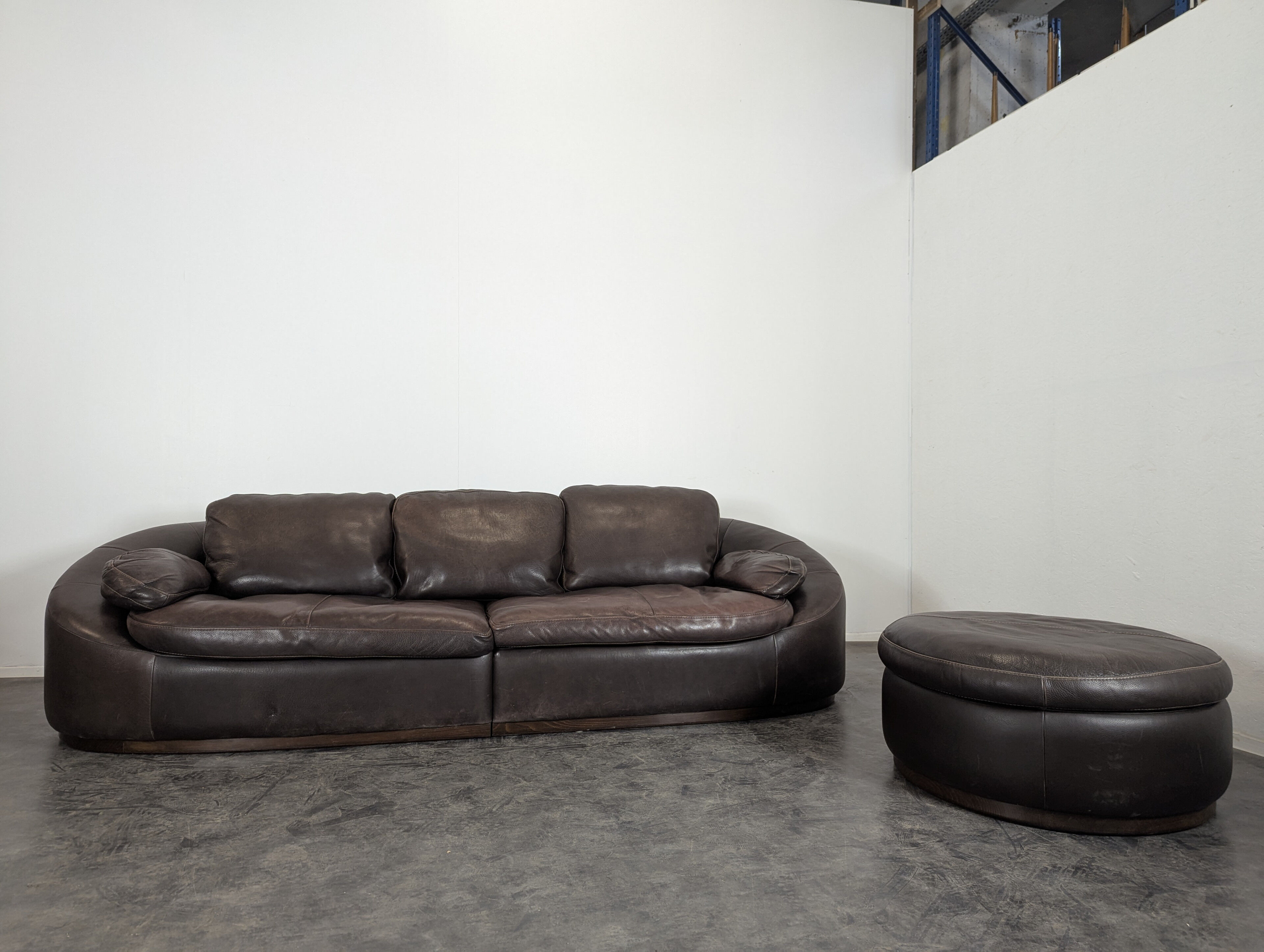 1980s Italian Giovanni Sforza Sofa and Ottoman