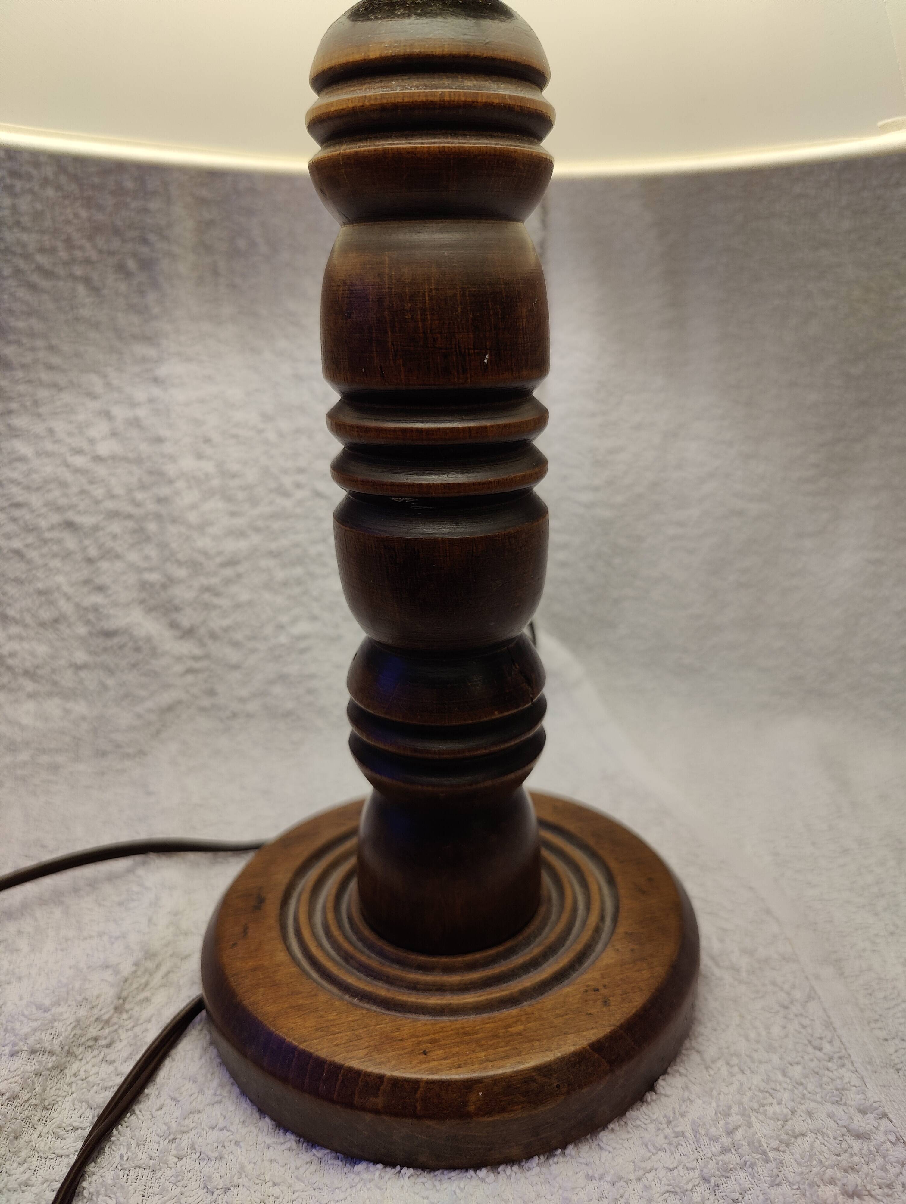Basque style turned wood bedside lamp Charles Dudouyt taste