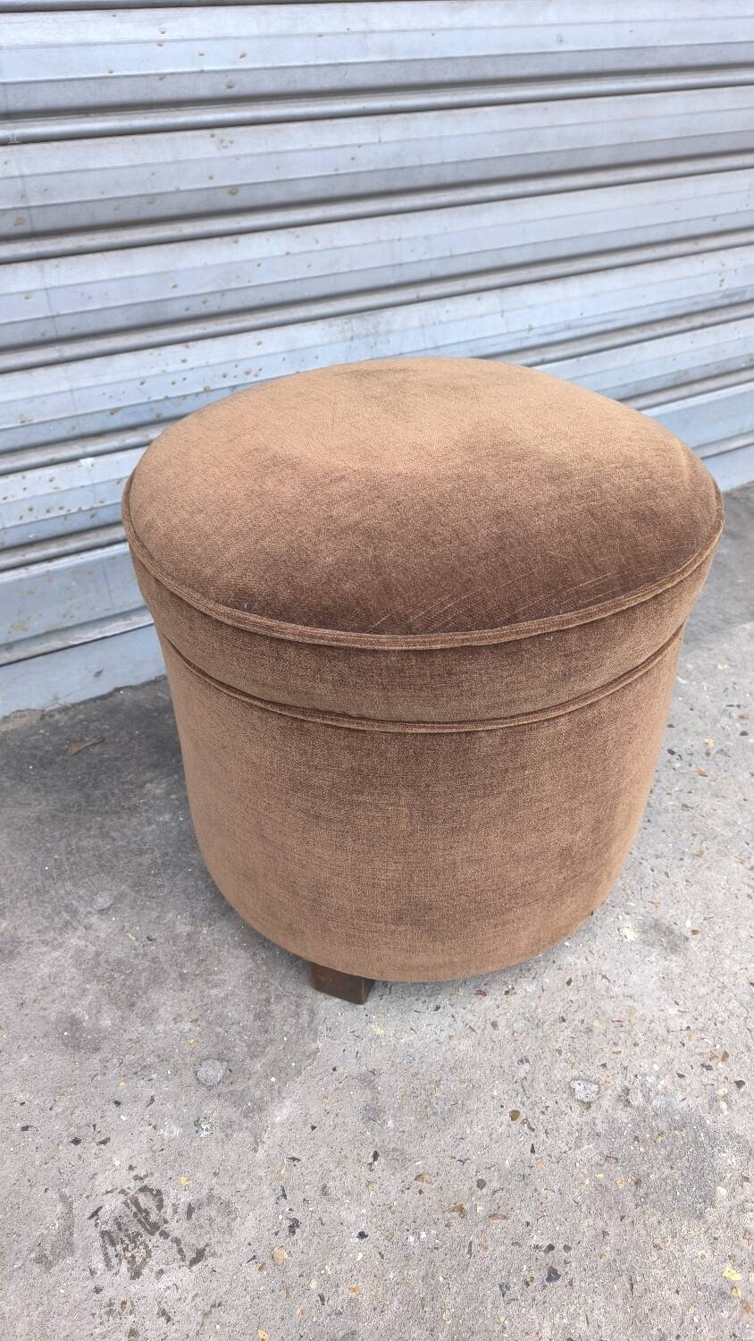 1960s velvet pouf