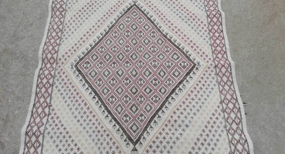 Carpet Berber kilim in wool 177x120cm