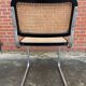 Chaise design Cesca modèle b32 noir et chrome