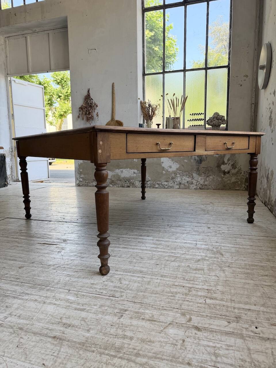 Grande table de ferme XL chêne « carrée » conférence 1950