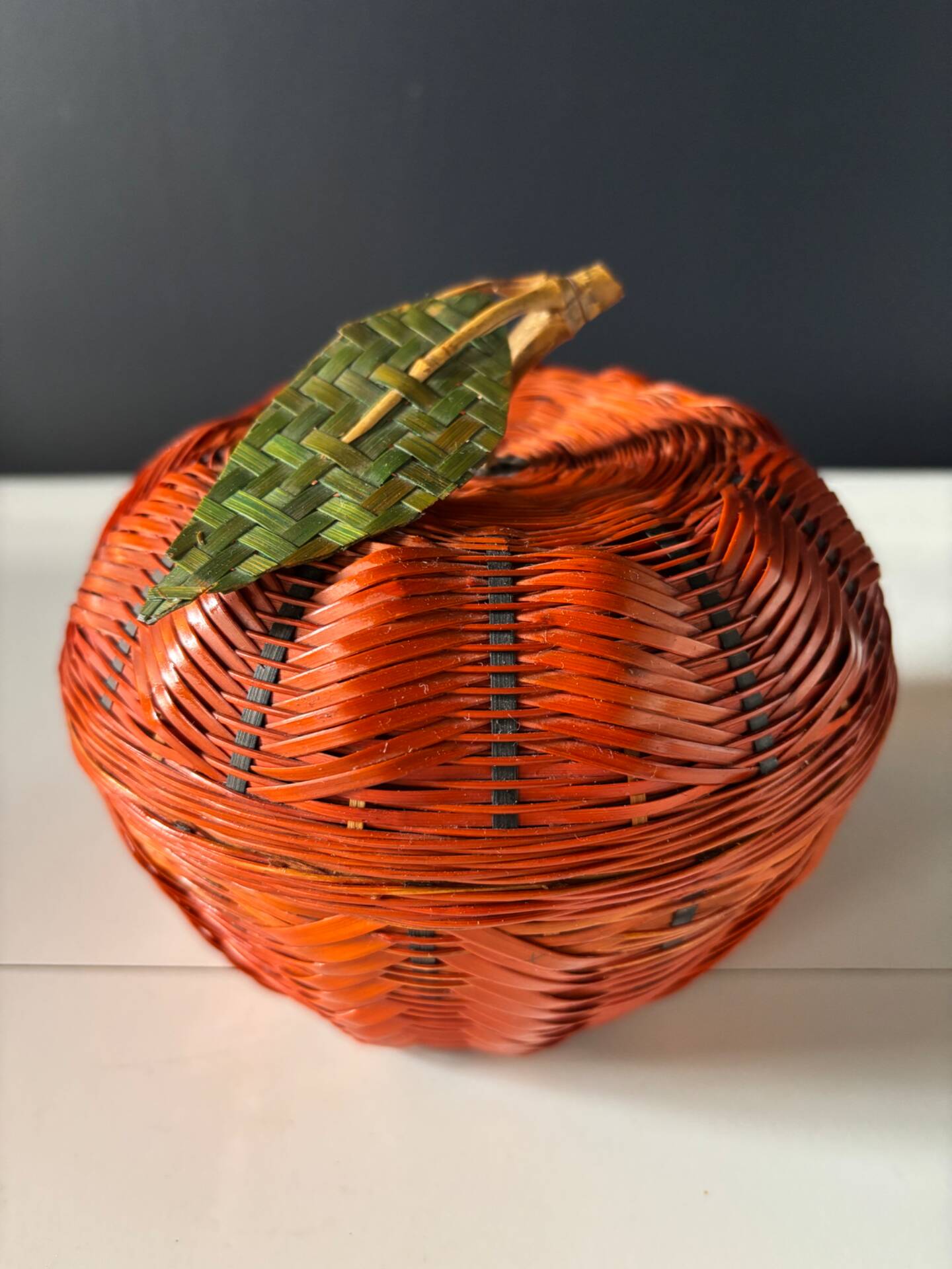 Vintage woven basketwork box – decorative apple shape