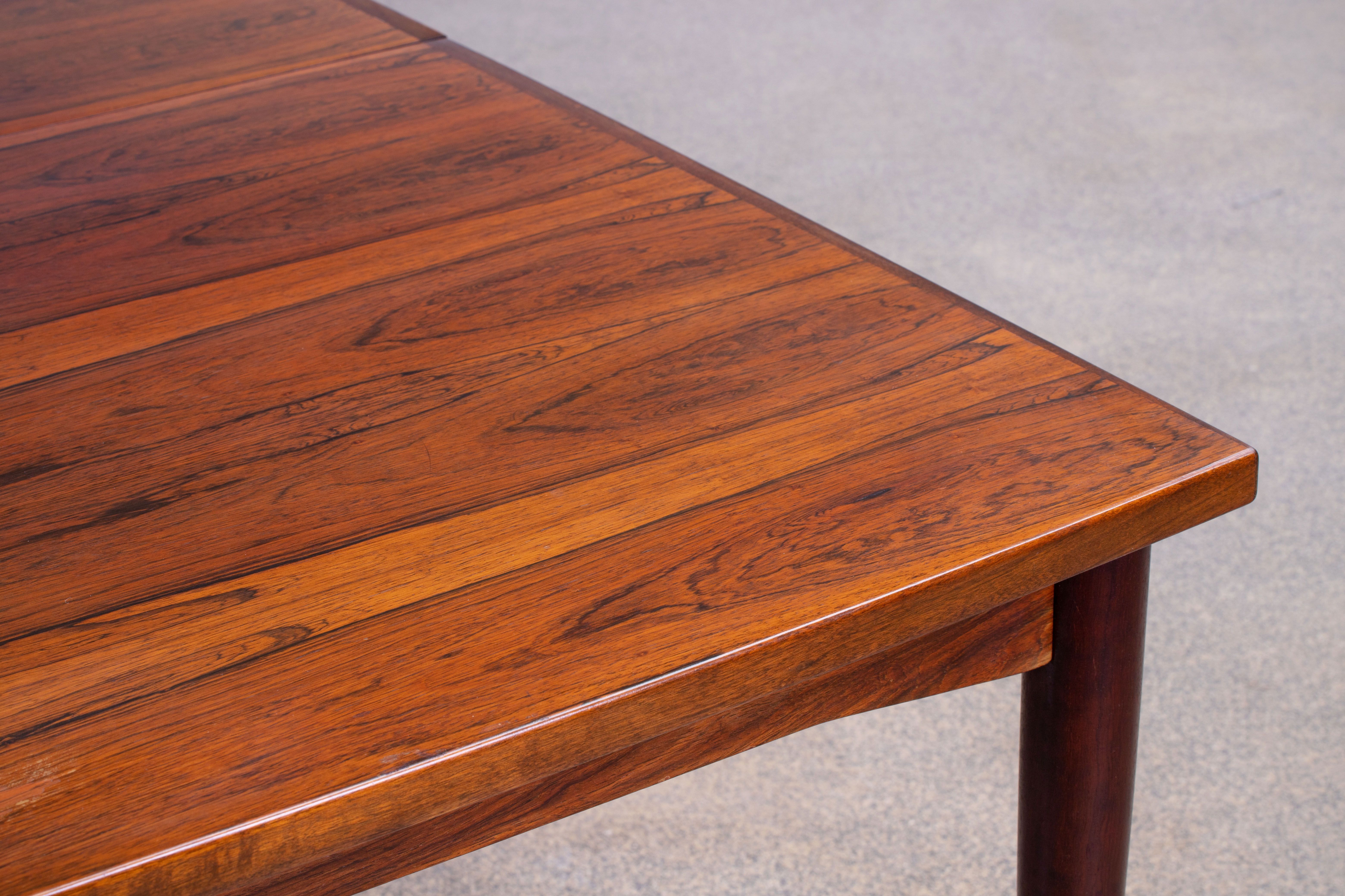 Vintage Scandinavian Table – 160 cm