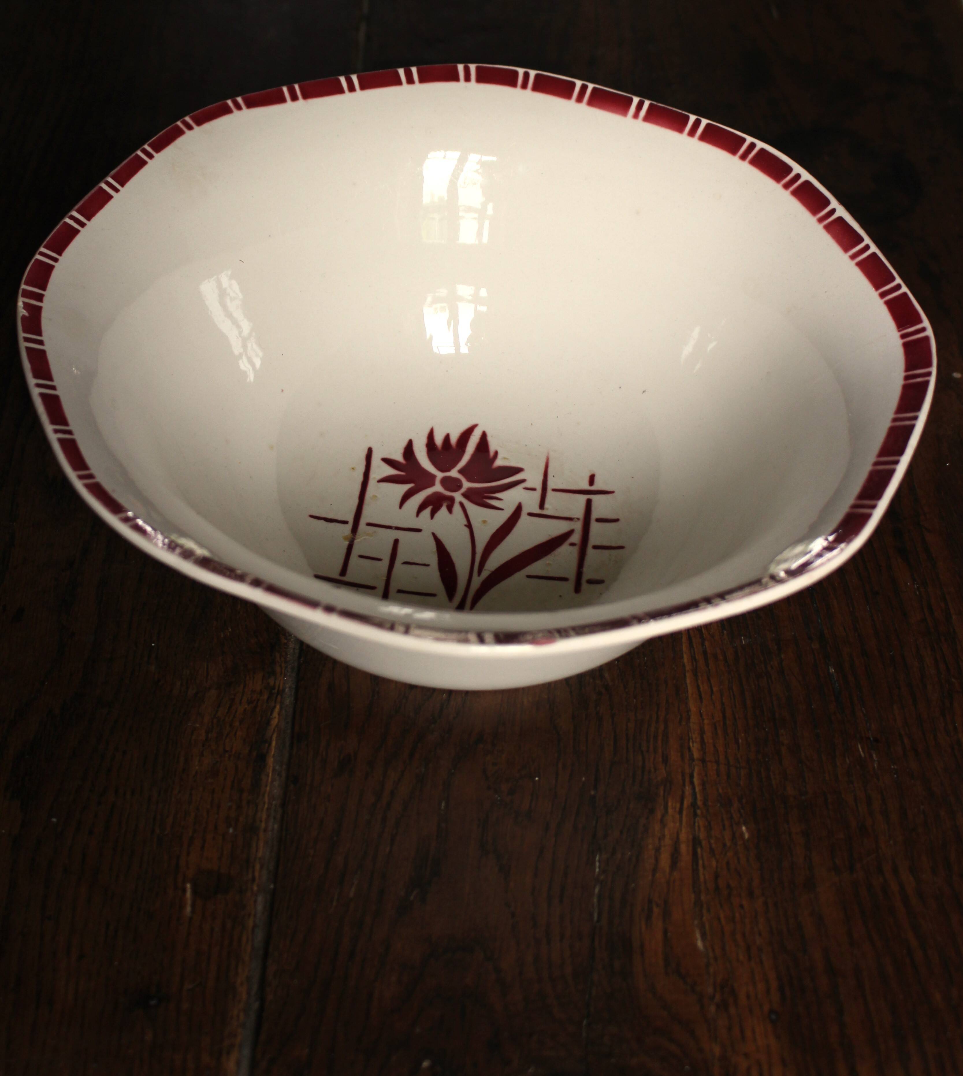 Large Sylvia Digoin Sarreguemines red flower Art Deco salad bowl