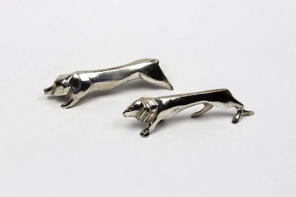 Paire de porte-couteaux lion & cochon Gallia Christofle, modèles Art Déco par Eugène Volynkine