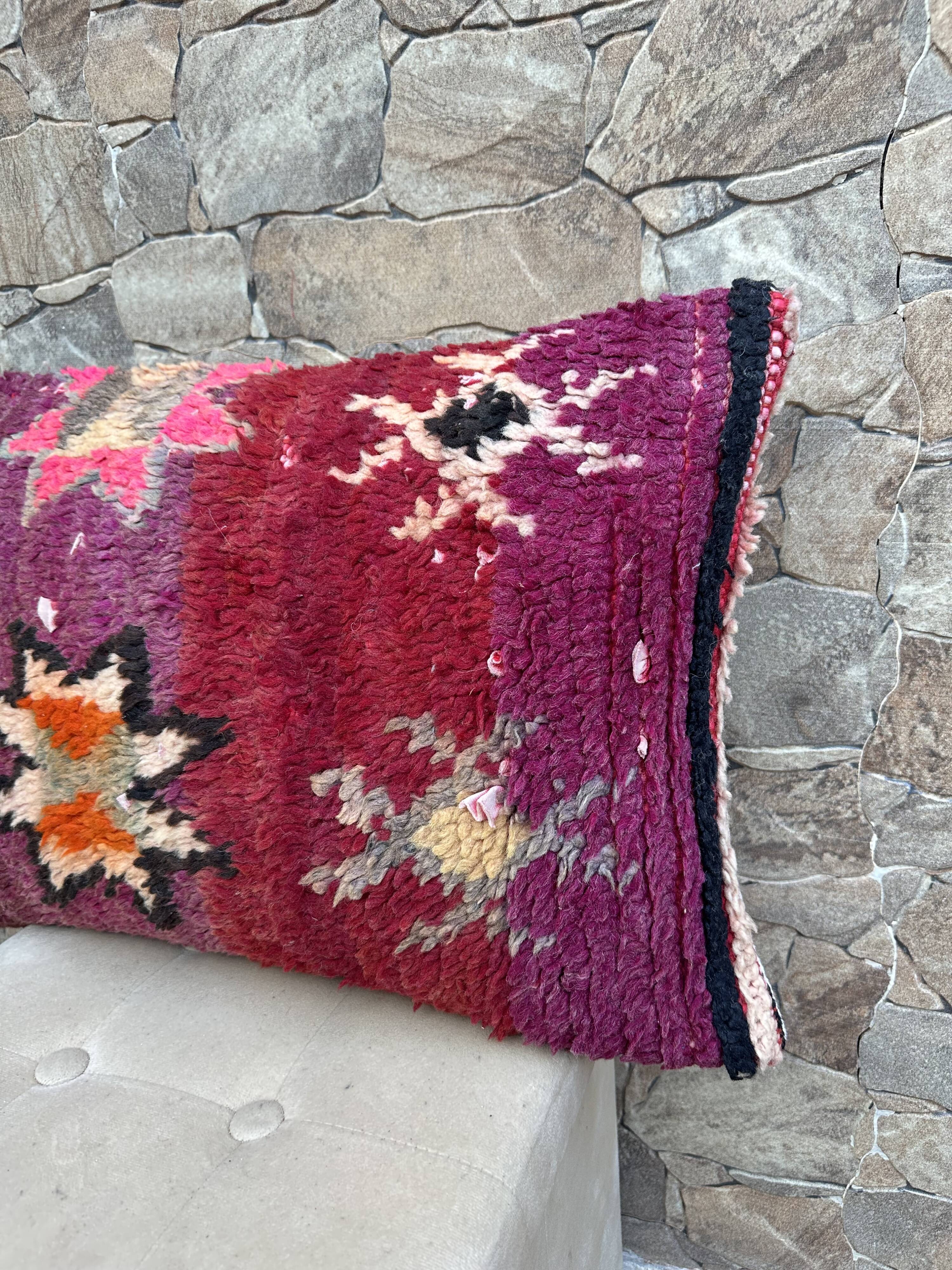 Beautiful vintage Berber Kilim cushion from Morocco