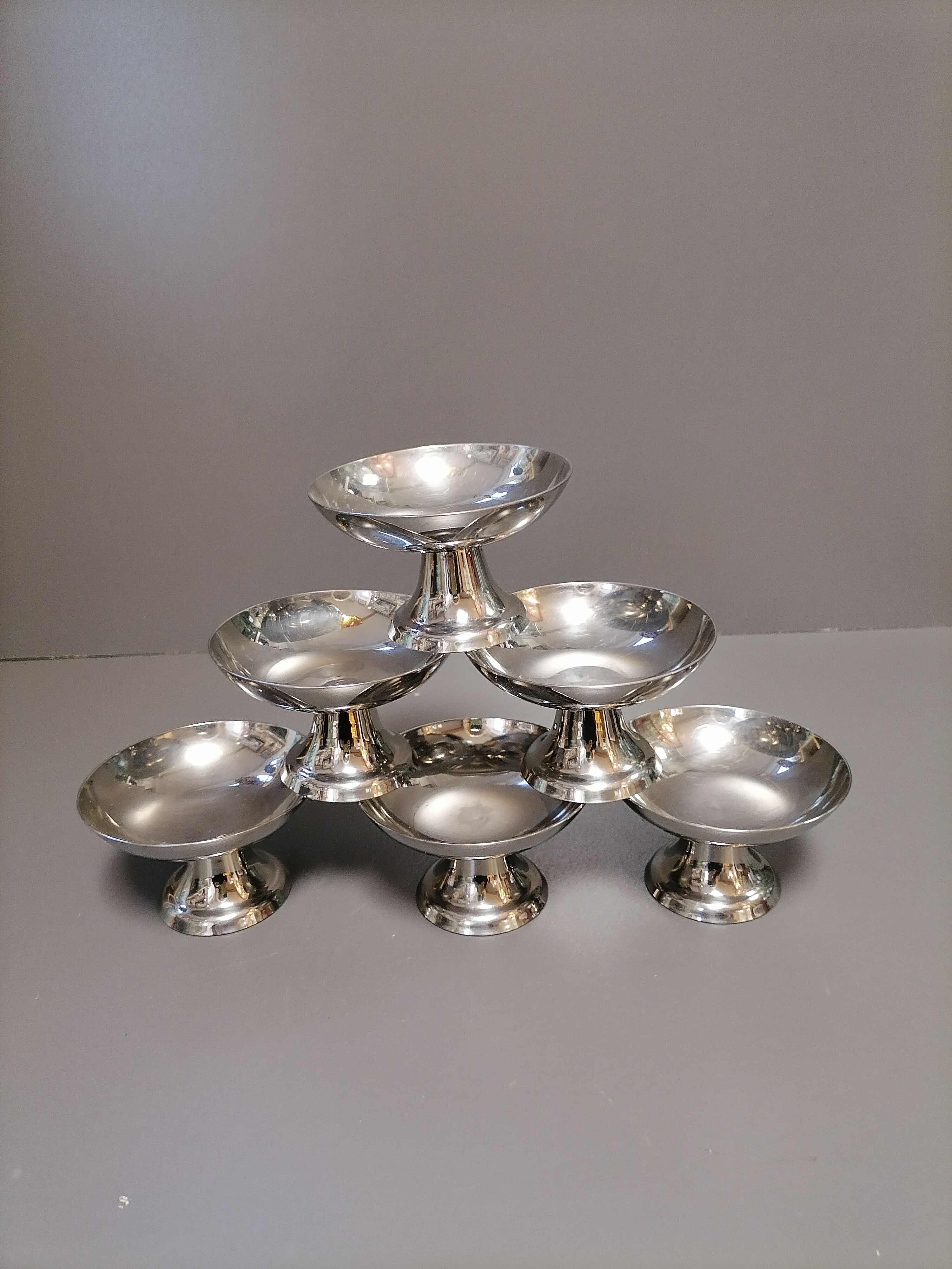 Coupelles inox vintage