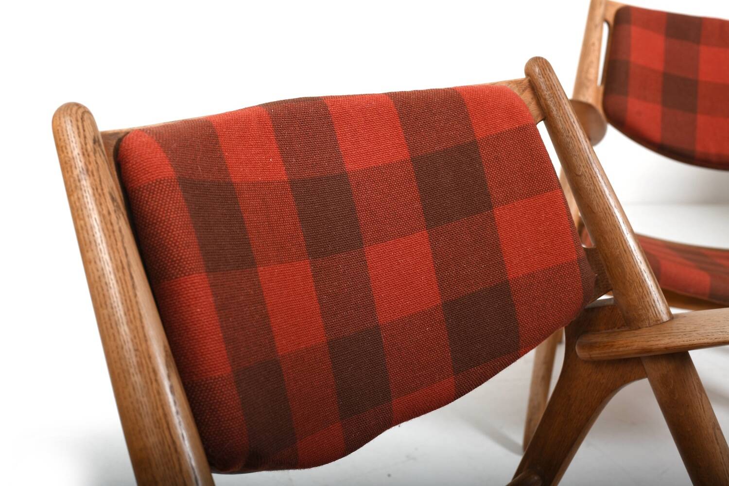 Early Pair CH-28 Oak Easychairs by Hans J. Wegner