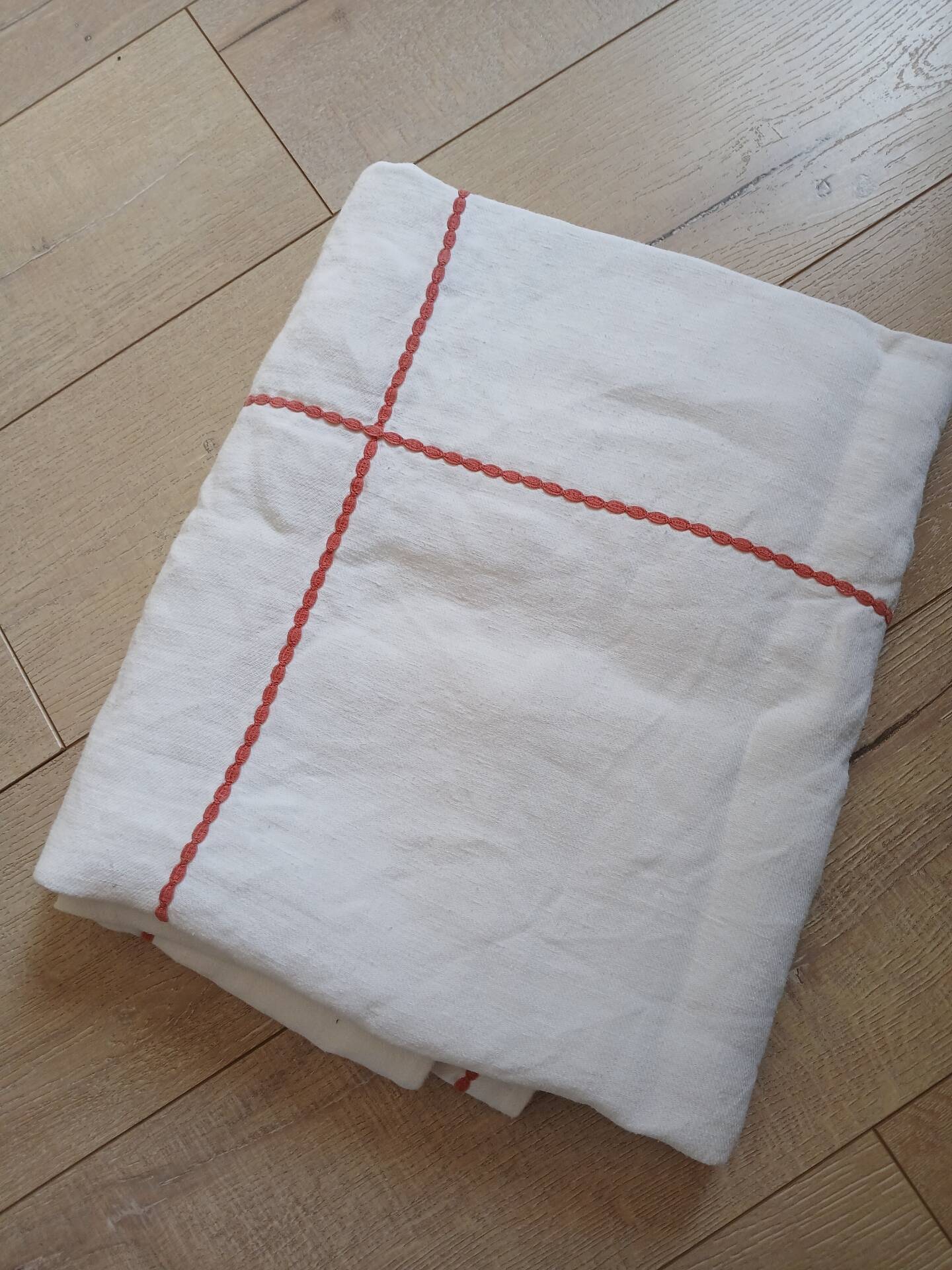 Vintage white linen tablecloth