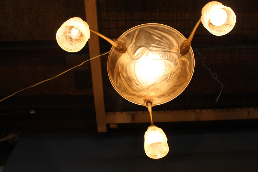 Art deco glass chandelier with Noverdy bird décor