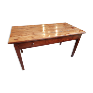 Table de ferme en merisier