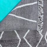 Beni Ouraine handwoven rug, size 100 x 200 cm