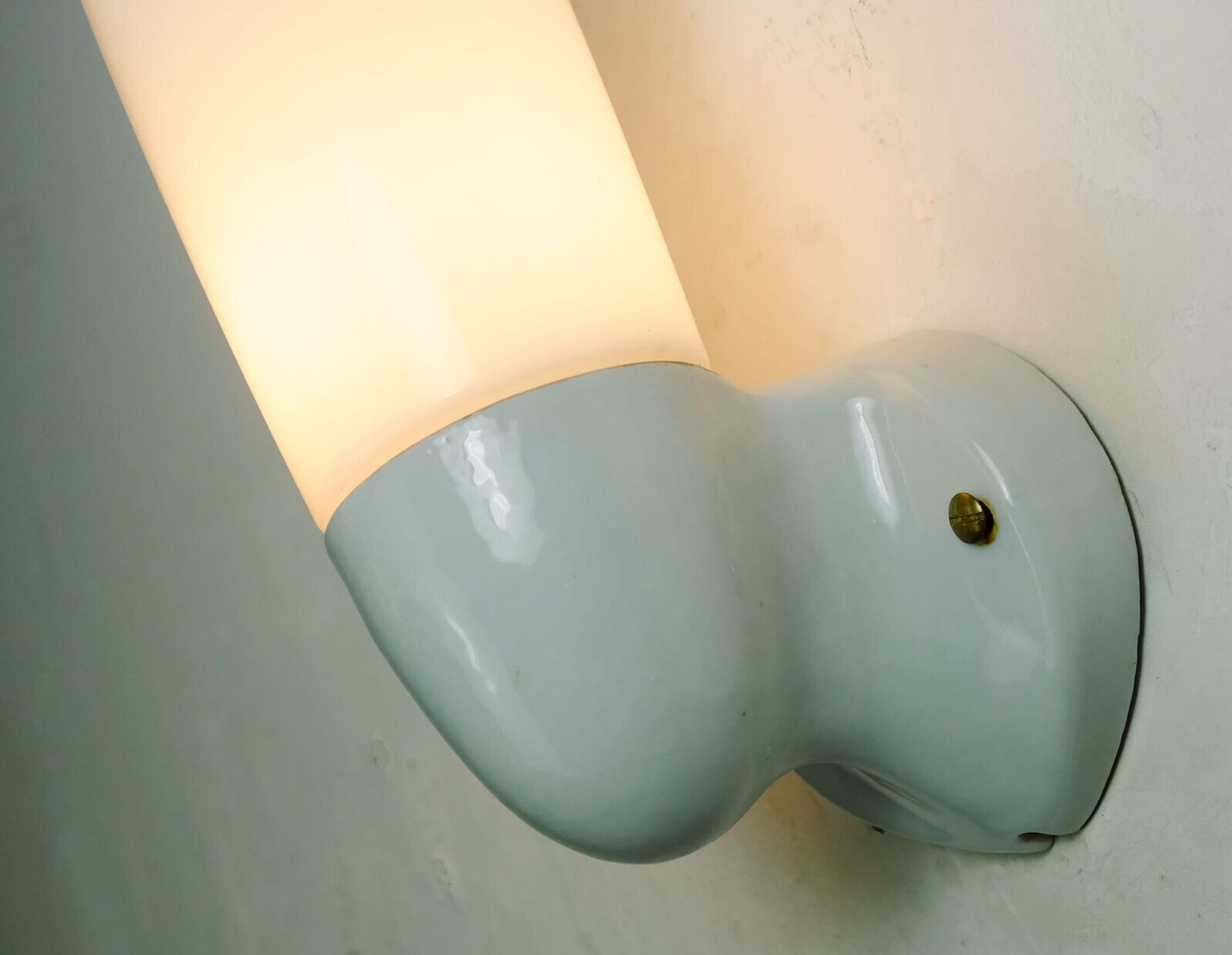 Applique Wilhelm Wagenfeld lampe de salle de bain Lindner 1955