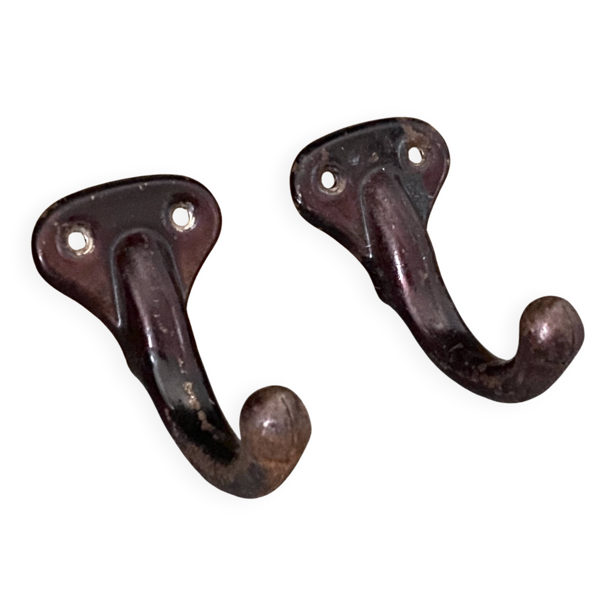 Paire de crochets métalliques