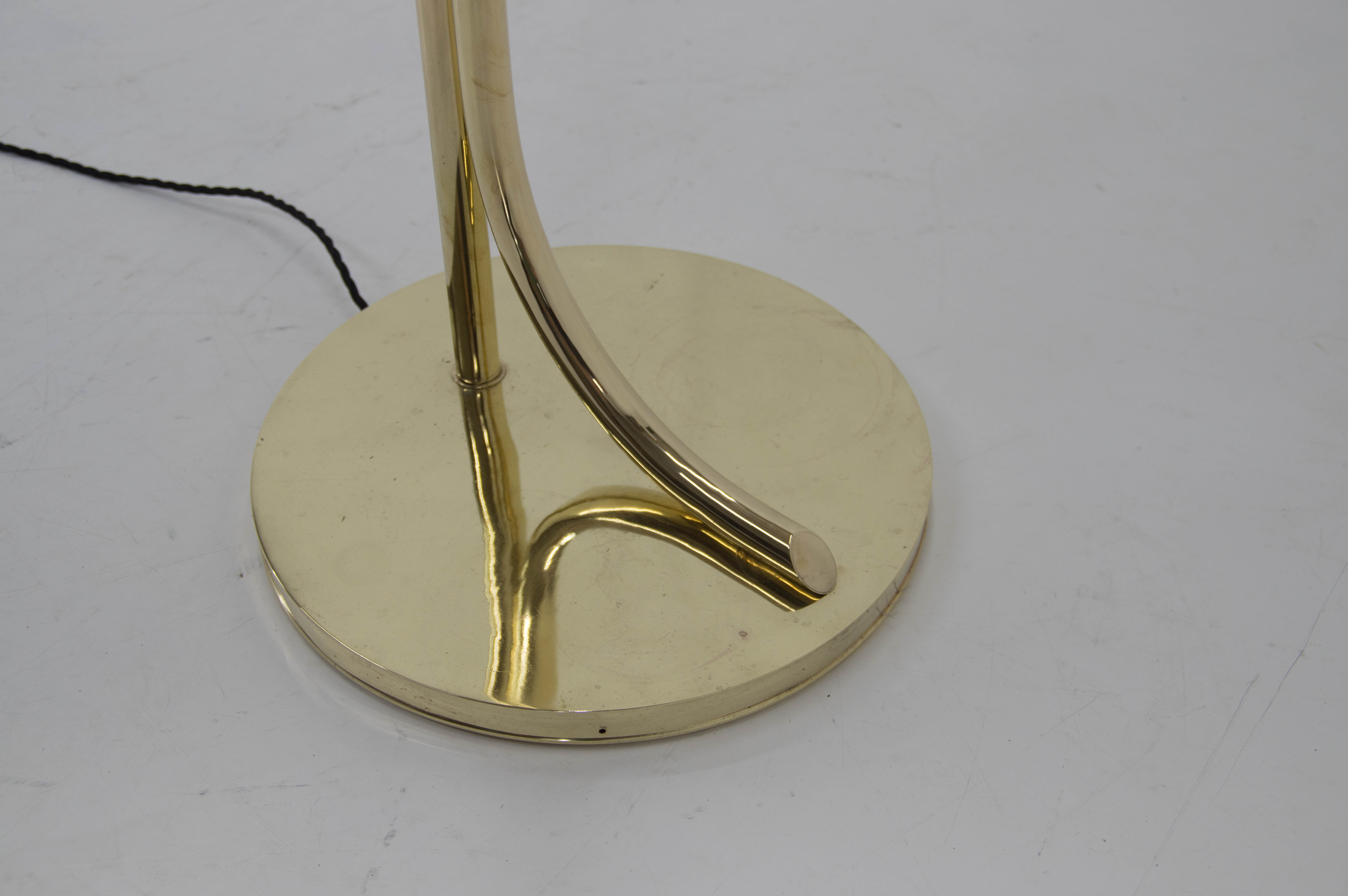 Art deco brass floor lamp, 1930