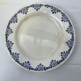 Paire de plats coupe sur pied faience blanc et bleu