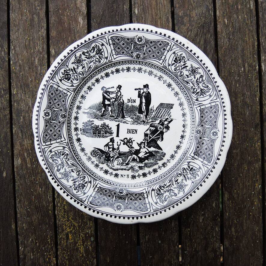 6 old talking plates Gien – Friendship