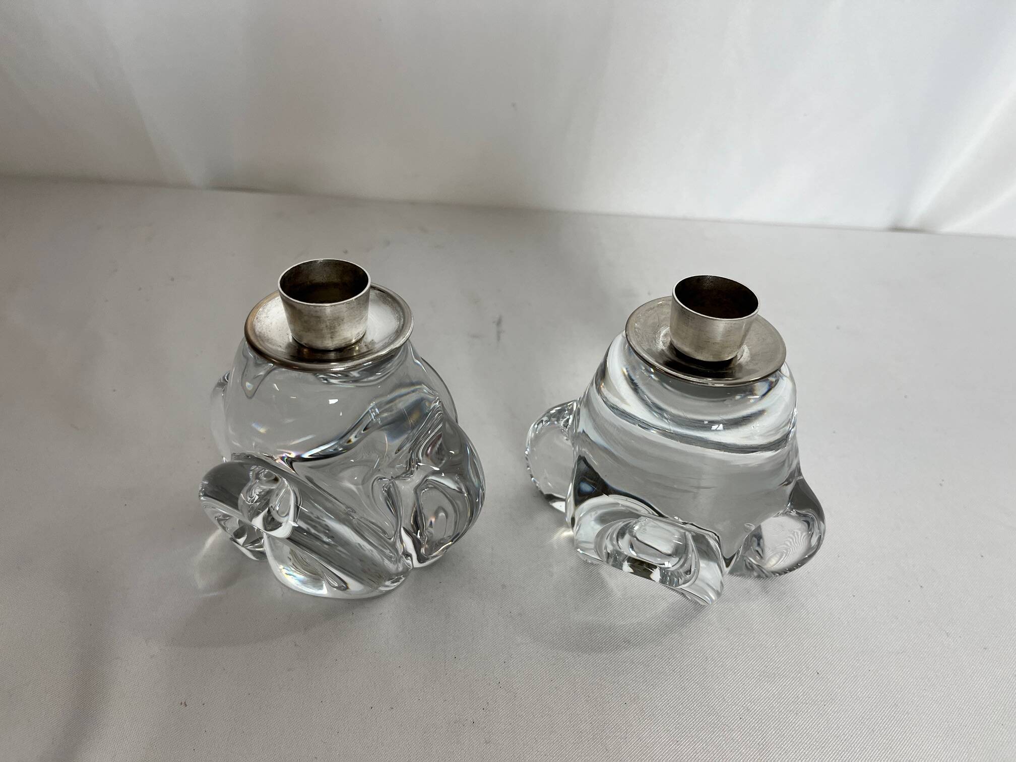 Tableware pair of crystal candlesticks JB France 20th century