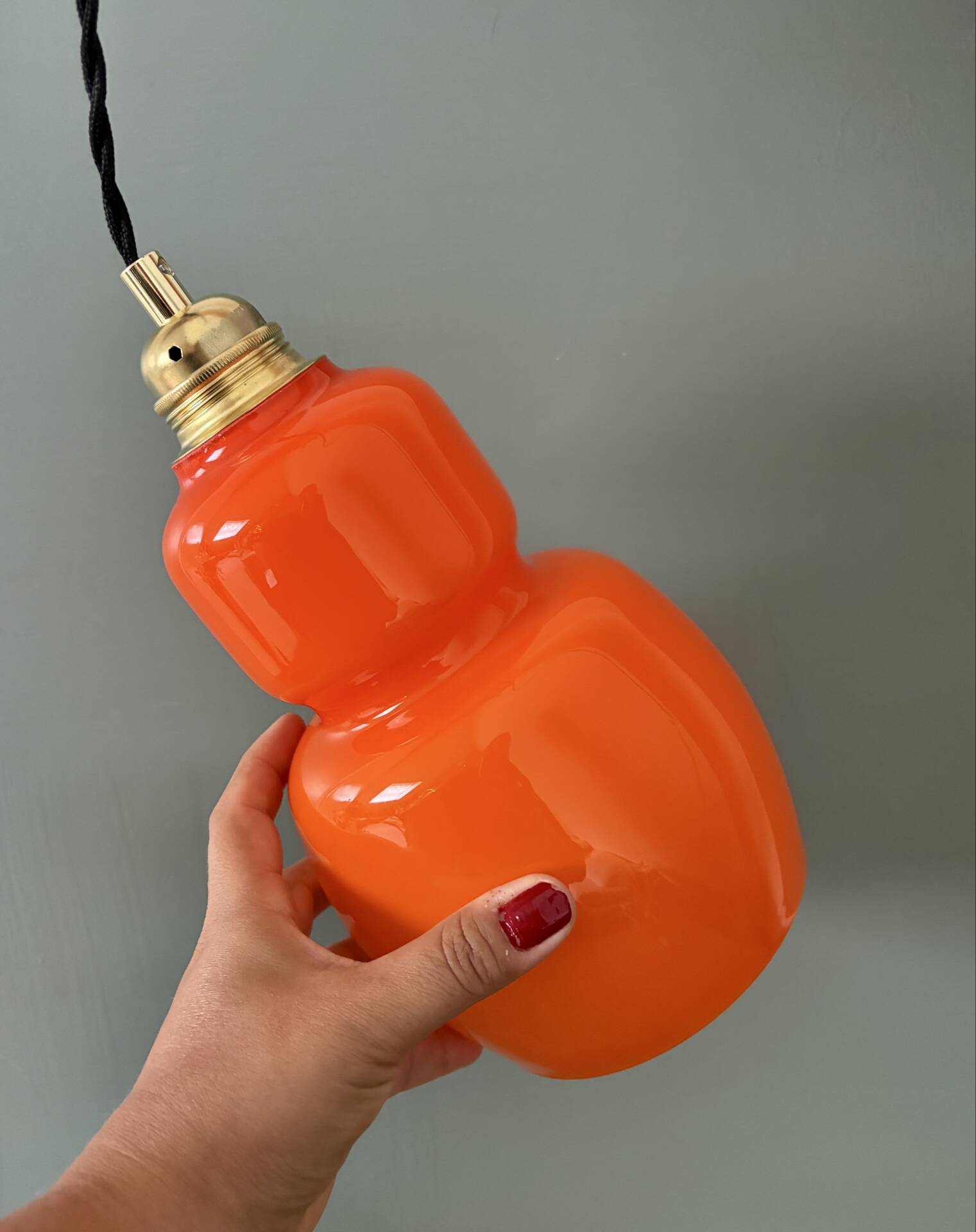 Suspension globe vintage en opaline orange