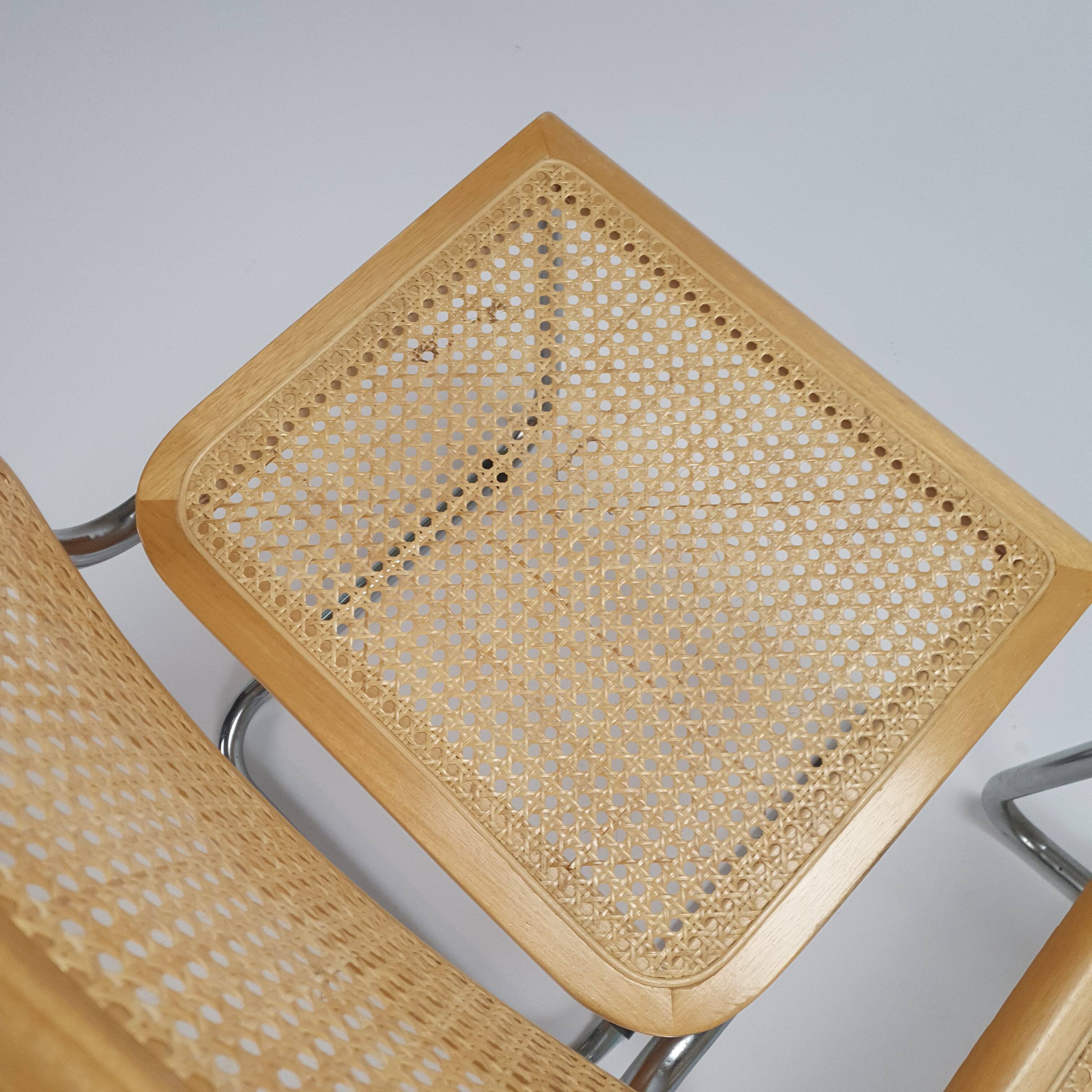 Set of 2 tubular frame and cane cantilever dining chairs Breuer, Italy, 1970s