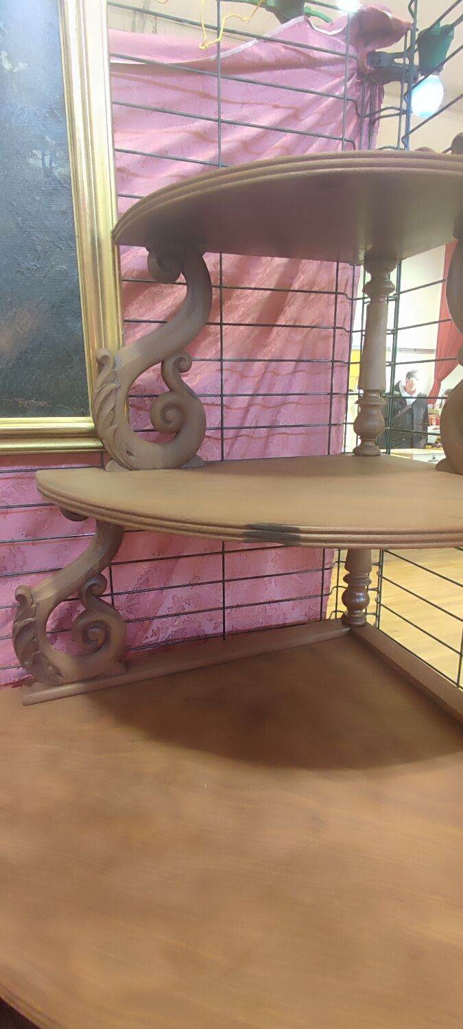 Pickled mahogany veneer neck