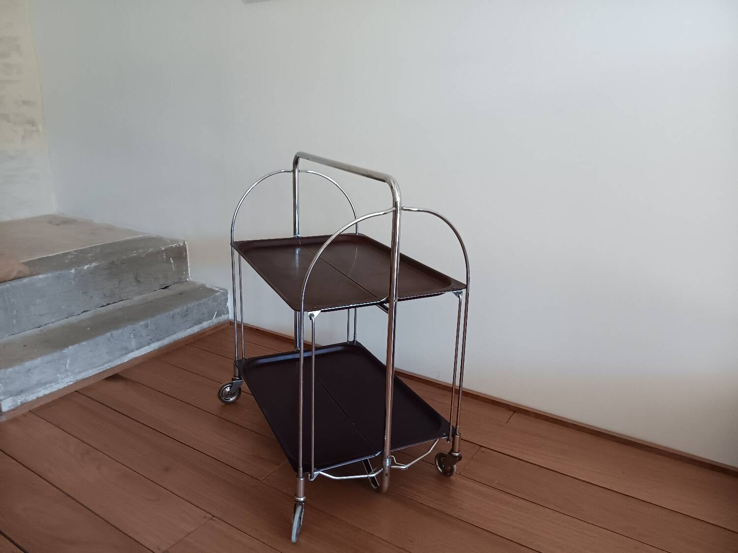 Gerlinol folding table / side table