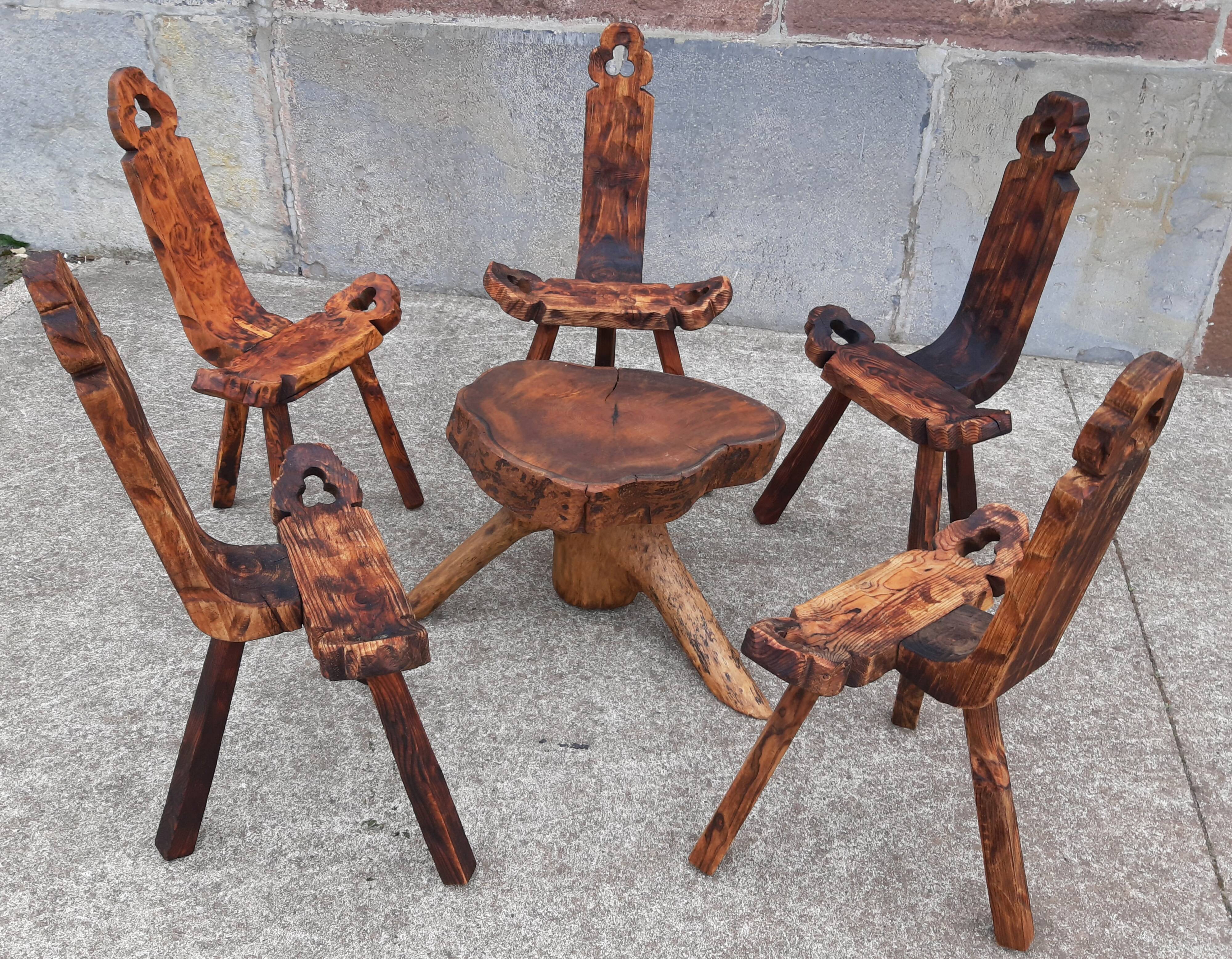 Set of 5 wooden tripod chairs