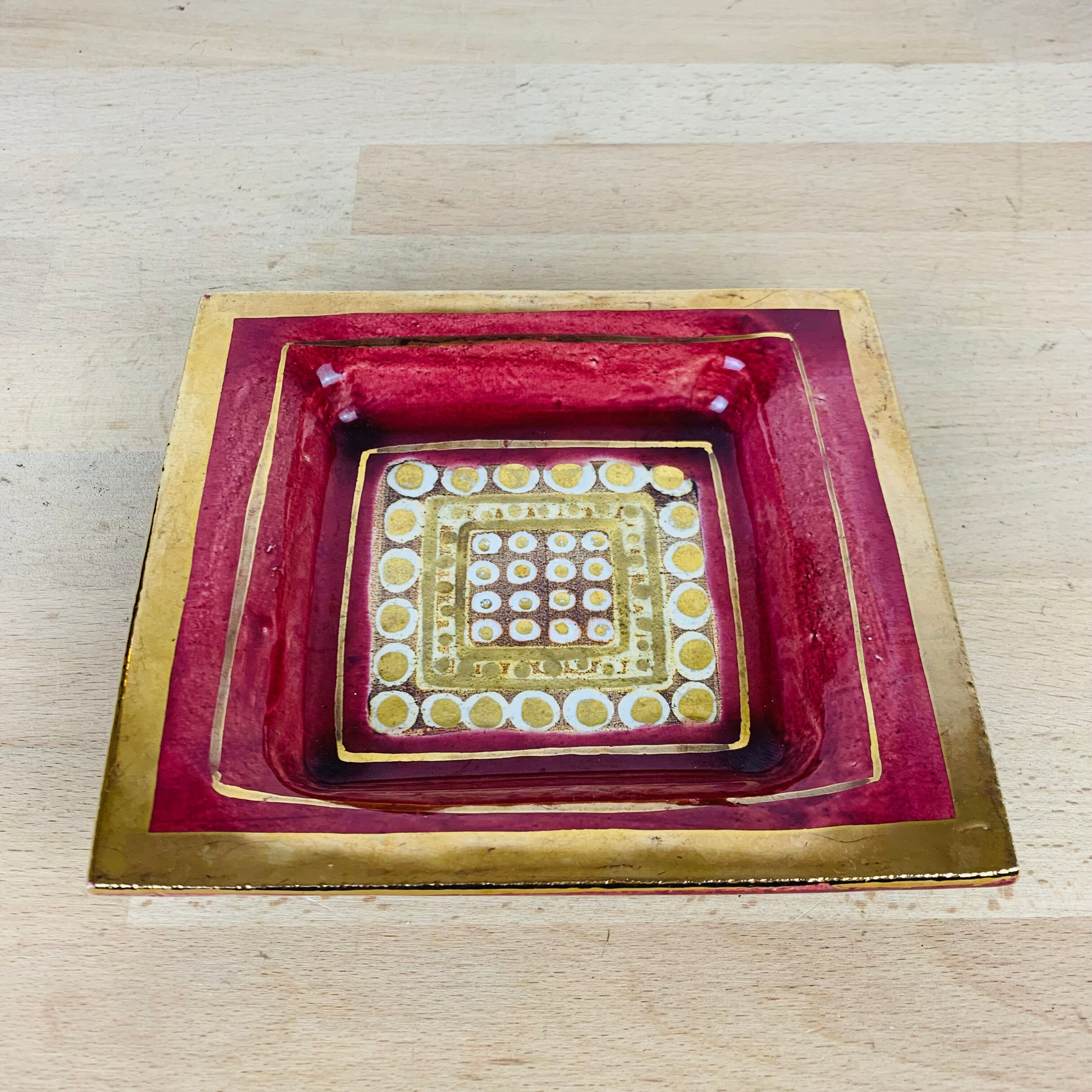 Empty pocket Georges Pelletier red and gold ceramic