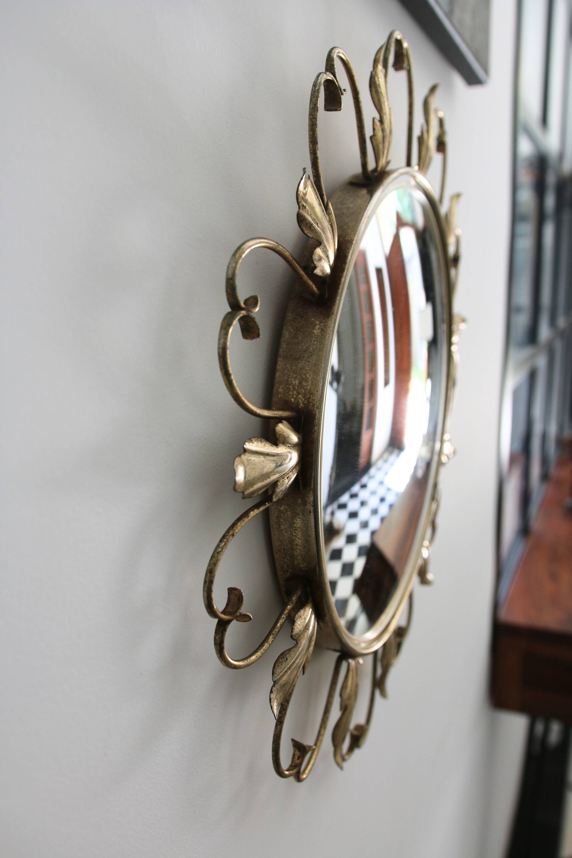 Miroir Soleil « Oeil de Sorcière » en laiton, Deknudt, 1950-60