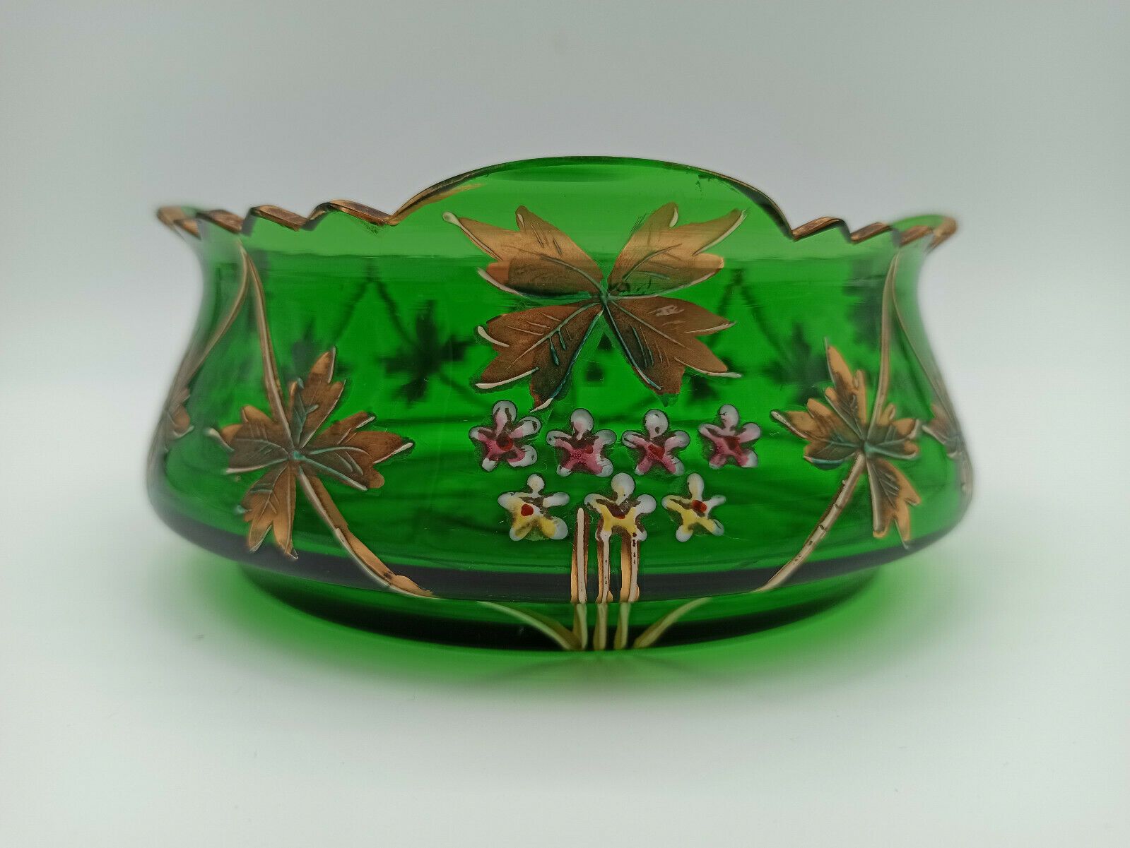 GLASS CUT 1900 ART NOUVEAU EMAILTHE POLYLOBE FLORAL DECORATION ENHANCED GOLD