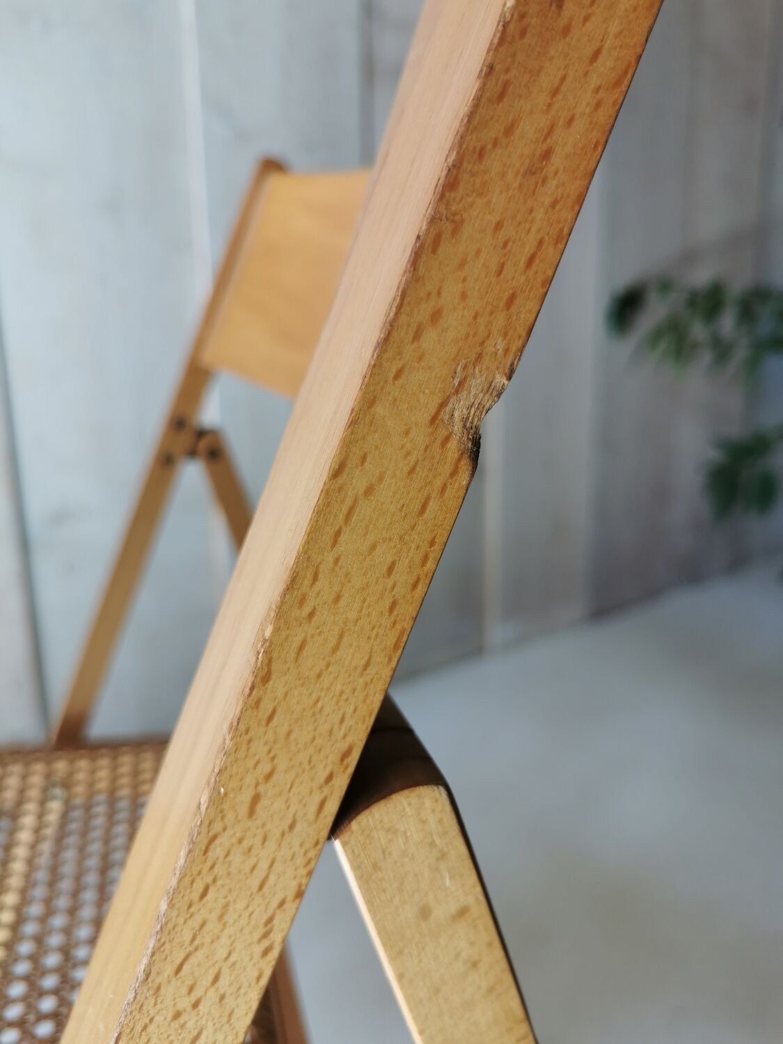 Canning folding chair